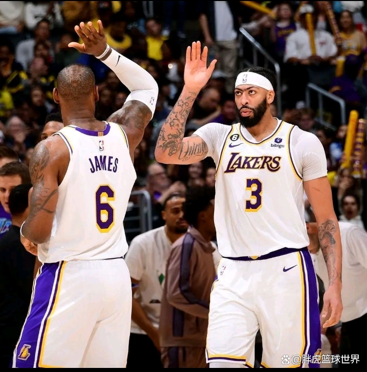 九游体育-威少被犹他爵士买断两次