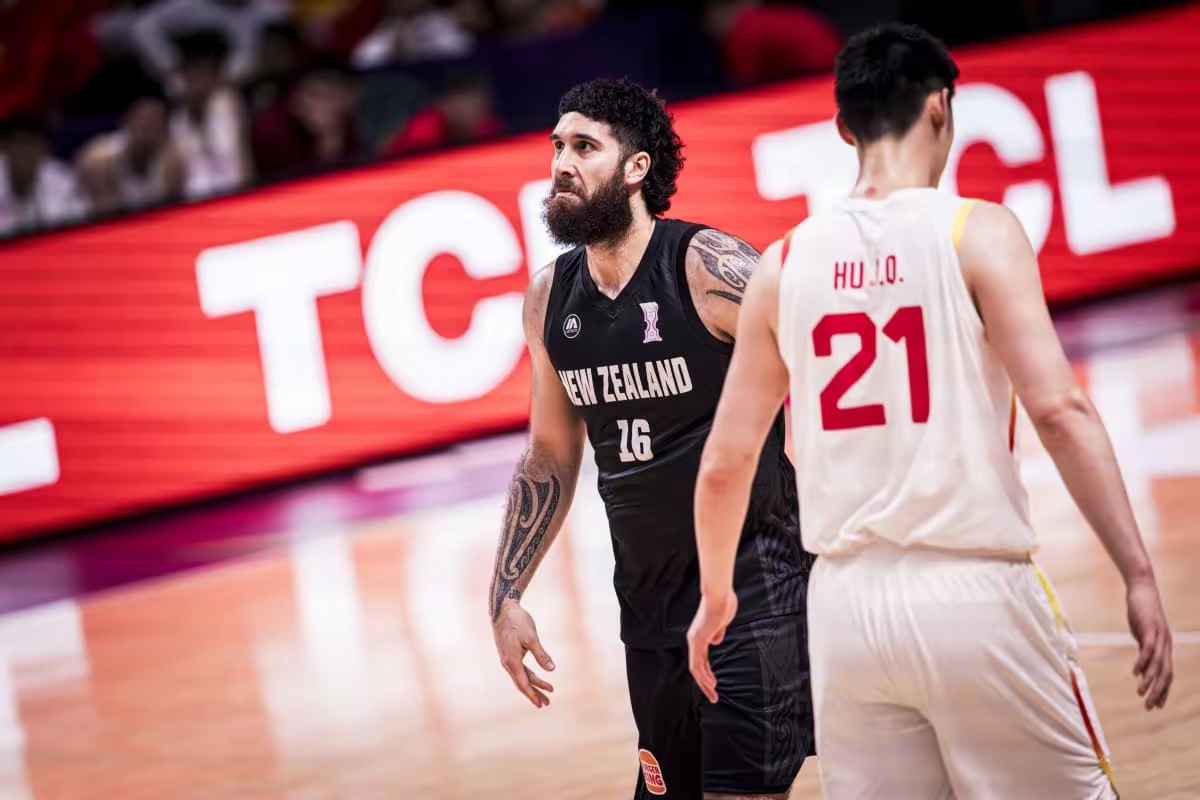 九游-从马赛赛后战术微调到波特兰开拓者伤情更新备战欧超杯，今夜利物浦备战CBA季后赛(萨拉赫不满替补和利物浦决裂)