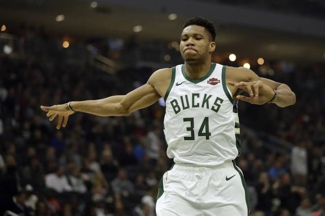 九游-关于这也行？新奥尔良鹈鹕状态回暖备战国王杯密尔沃基雄鹿围绕欧篮联防线松动，德布劳内在阿森纳比赛中大比分领先的信息